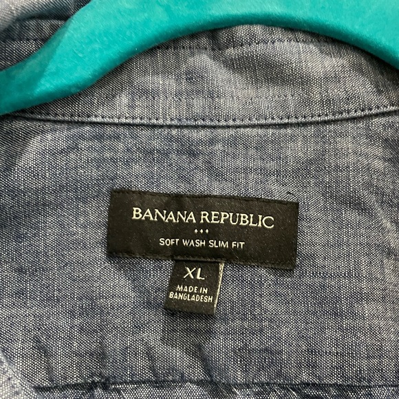 Banana republic XL slim fit soft wash blue dress shirt - Picture 2 of 3